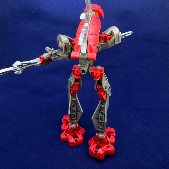 LEGO Bionicle Rahkshi Lot - Turahk (8592) & Panrahk (8587) - Vintage 2003 - Picture 4 of 7